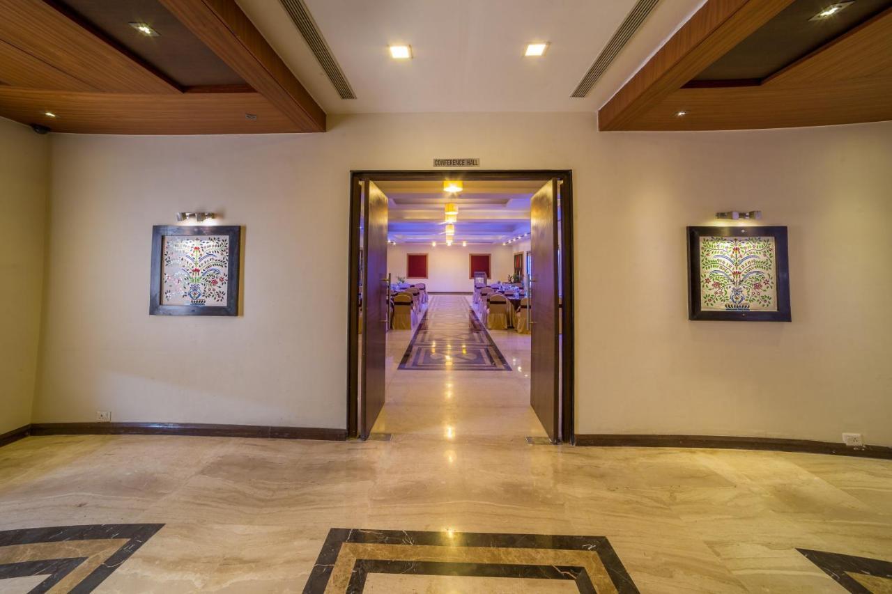 Amantra Comfort Hotel Udaipur Extérieur photo