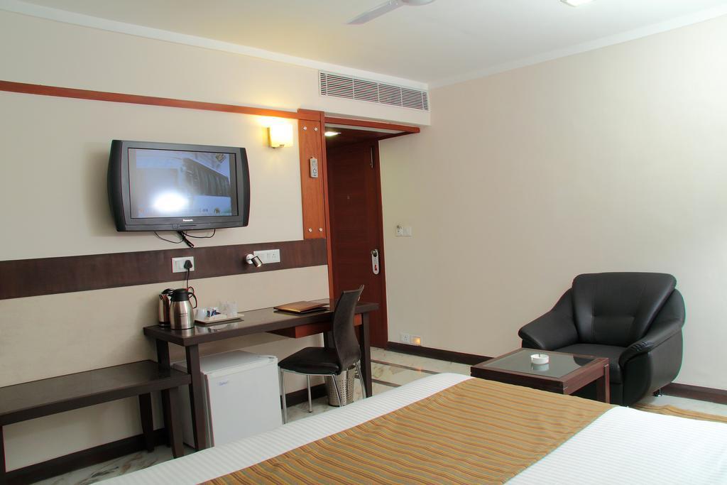 Amantra Comfort Hotel Udaipur Extérieur photo