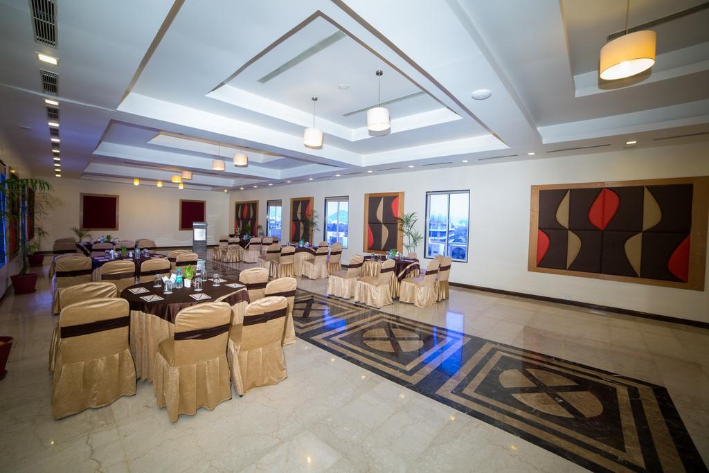 Amantra Comfort Hotel Udaipur Extérieur photo