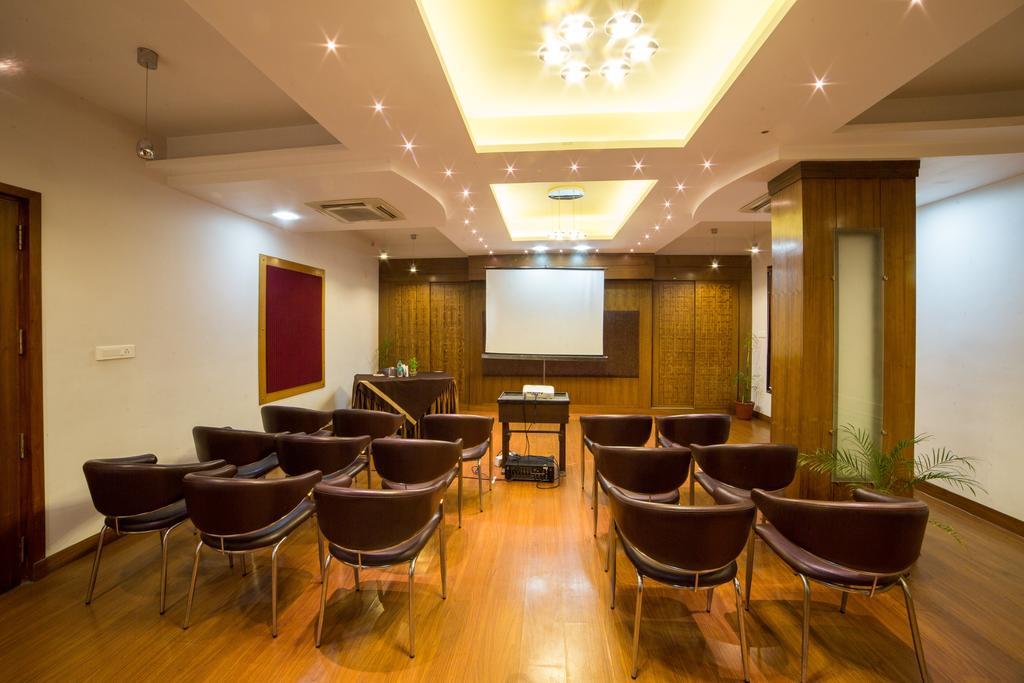 Amantra Comfort Hotel Udaipur Extérieur photo