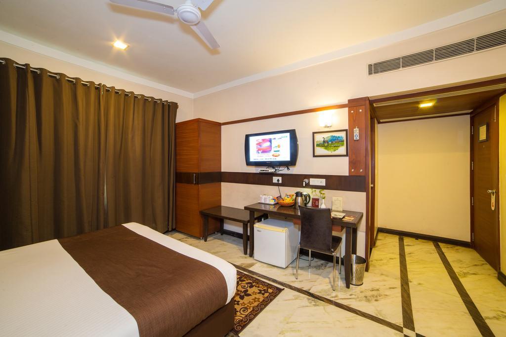 Amantra Comfort Hotel Udaipur Extérieur photo