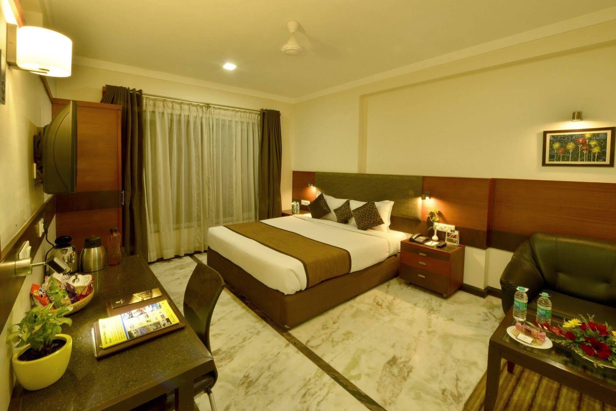 Amantra Comfort Hotel Udaipur Extérieur photo